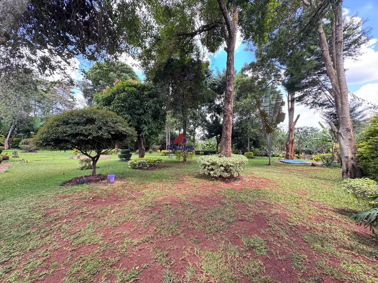 7 Bedroom House on 1.11 Acres in Old Runda